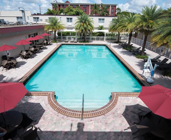 RAMADA INN GRAND COURT – vue 5