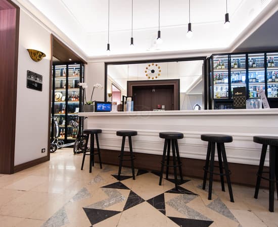 MERCURE     MARSEILLE       PRADO – vue 4