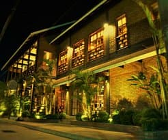 Hôtel PARADISE HOTEL INLE — Birmanie