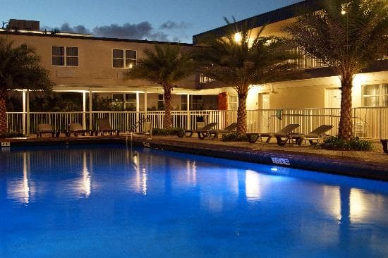 RAMADA INN GRAND COURT – vue 2