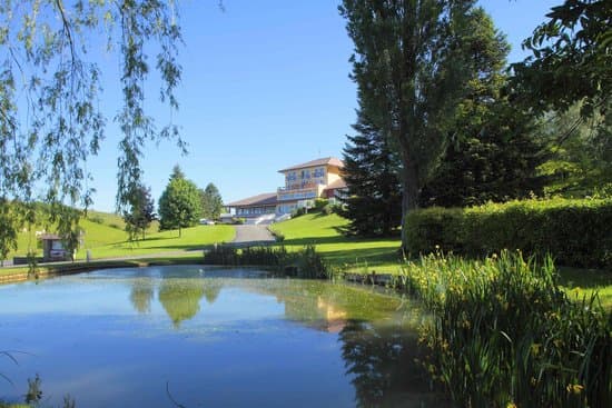 HOTEL LE REVERMONT – vue 3