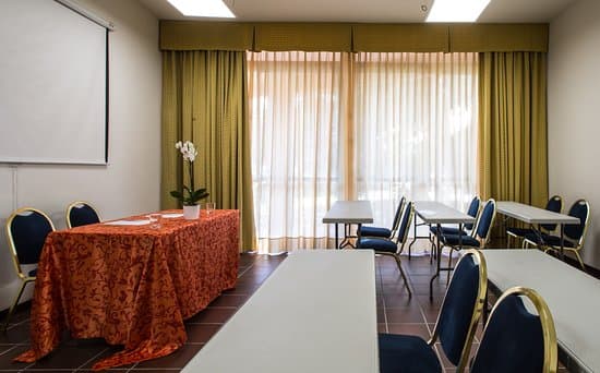 GOLDEN TULIP MIRAGE HOTEL FLORENCE – vue 4