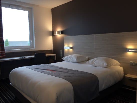 CAMPANILE HOTEL TOULOUSE CITE DE L'ESPACE – vue 2