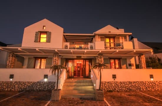 BARBERTON MANOR GUEST HOUSE – vue 2