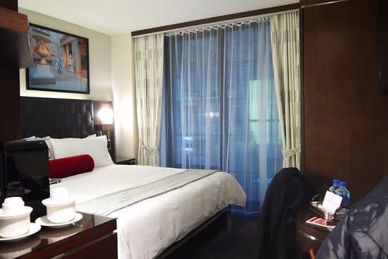 HOTEL EMPIRE – vue 3