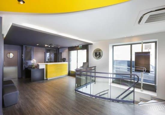 HOTEL LIBERTEL MONTMARTRE DUPERRE – vue 2