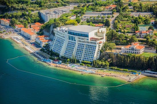 GRAND HOTEL BERNARDIN – vue 3