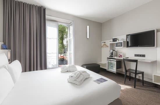 HOTEL LIBERTEL MONTMARTRE DUPERRE – vue 4