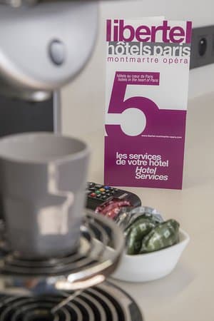 HOTEL LIBERTEL MONTMARTRE DUPERRE – vue 5
