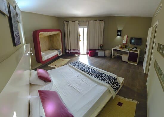 FIESTA BEACH CLUB – vue 3