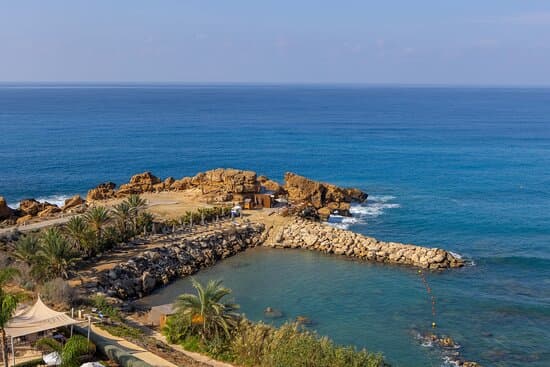 QUEENS BAY HOTEL PAPHOS – vue 3