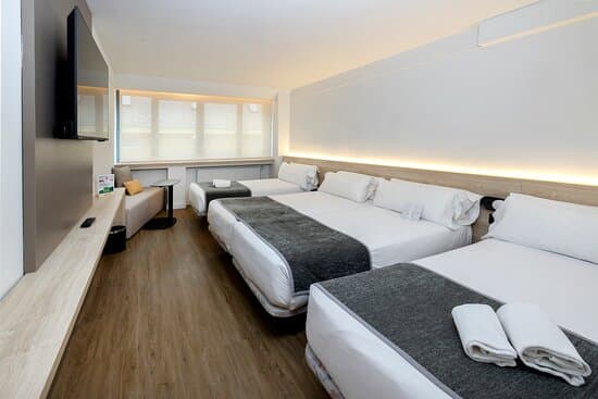 DELFOS HOTEL LES ESCALDES – vue 3