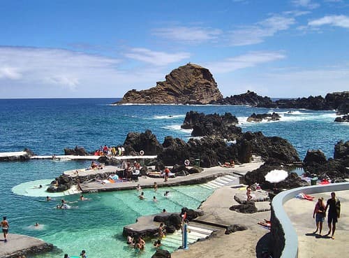 Piscinas Naturais de Porto Moniz - Portugal