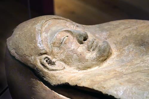Sarcophage phénicien (Musée national d'archéologie, La Valette, Malte)