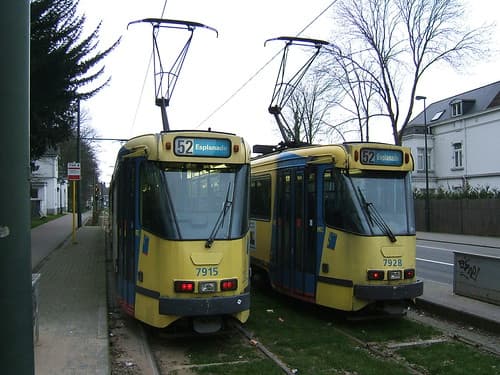 Tram 52 terminus in Drogenbos