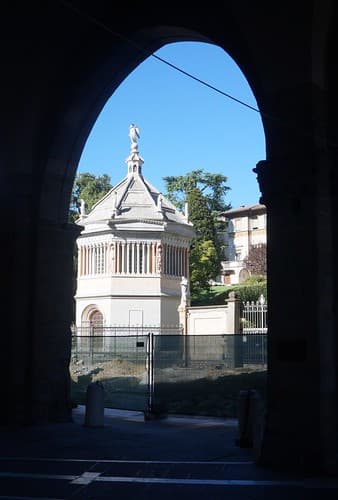 Bergame Baptistry (Bergamo)