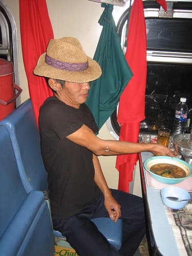 Train de nuit entre Chiang Mai et Bangkok