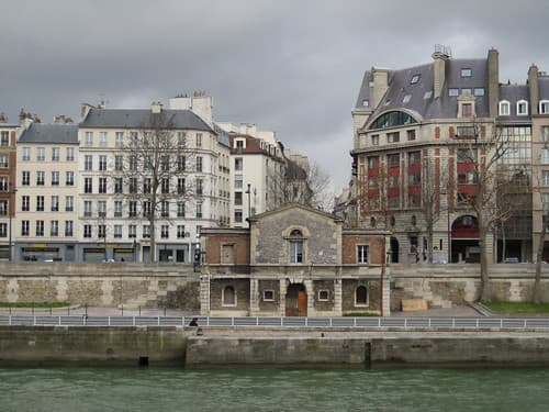 Vue depuis l'Ile Saint Louis