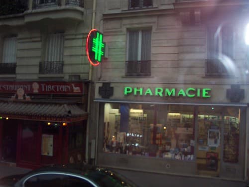 Paris, France, Pharmacie