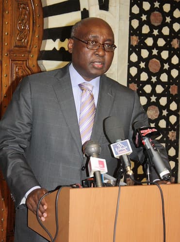 110413 African Development Bank reaffirms Tunisia support | البنك الإفريقي للتنمية يؤكد دعمه لتونس | La Banque africaine de développement réaffirme son soutien à la Tunisie