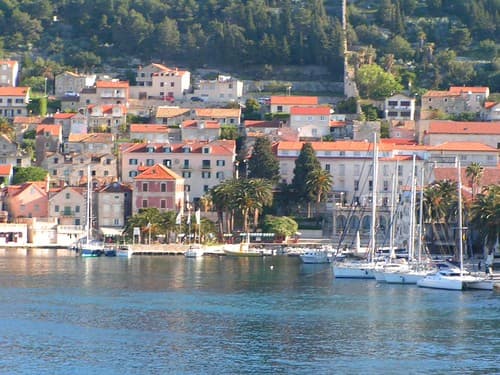 Hvar