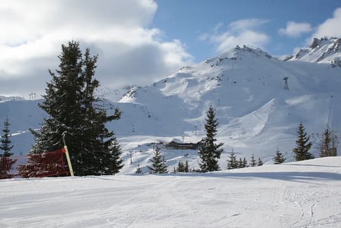 Looking towards the Saulire Cable car