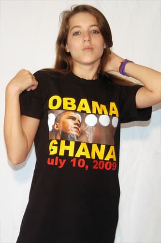 Lara Bailly wearing Obama