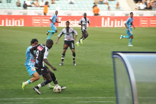 Le joueur N:9 sfaxien fut le meilleur attaquant sur le terrain