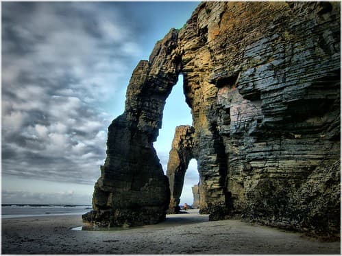 2046-Praia das Catedrais en Ribadeo (Lugo)