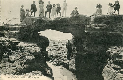 104. Bureau St-Palais (Cote d'Argent). Le Pont du Diable - BR - 2320 (c.1913)