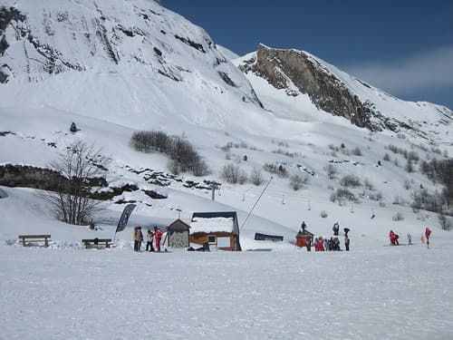 skiing at Gourette resort