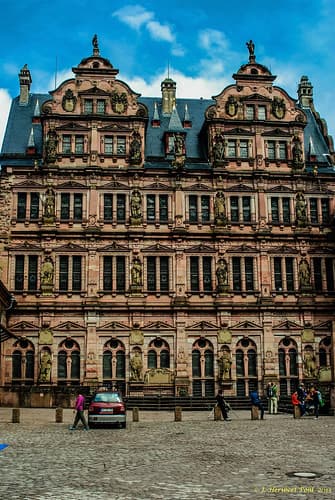 Schlossruine Heidelberg, neue errichteter Friedrichbau, Hofseite