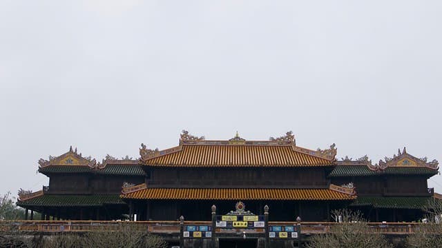Hue Impériale: LaCitadelle, la rivière des Parfu