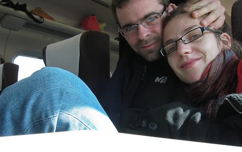 Les Pacsous dans le Shinkansen