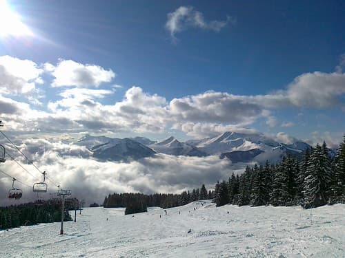 Snowboarding in Avoriaz. France