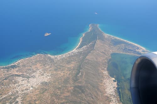 Vue aérienne du Djebel séparant Ghar-El-Melh et Rafraf.