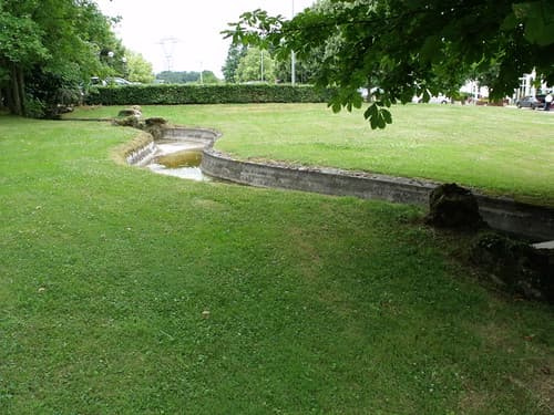 Hotel Mercure - artificial stream