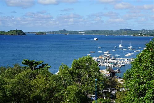 Le port de Mamoudzou (Mayotte)