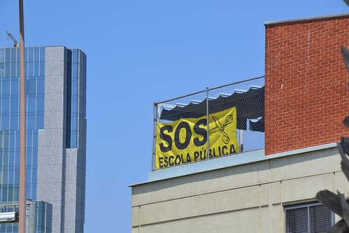 SOS escola publica - Public school SOS