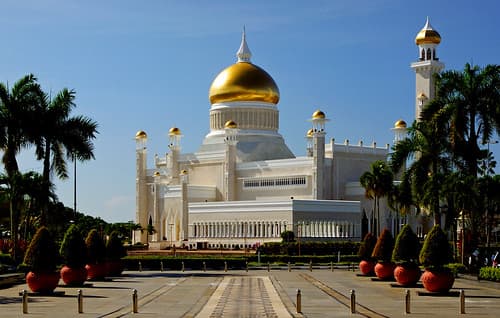 Omar Ali Saifuddien Mosque.