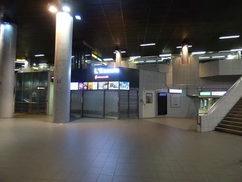 Bellecour - Lyon Metro - L'Escale Gourmande