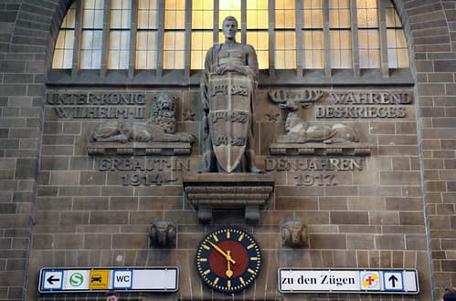 Stuttgart - Hauptbahnhof