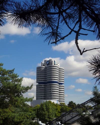 Tour BMW
