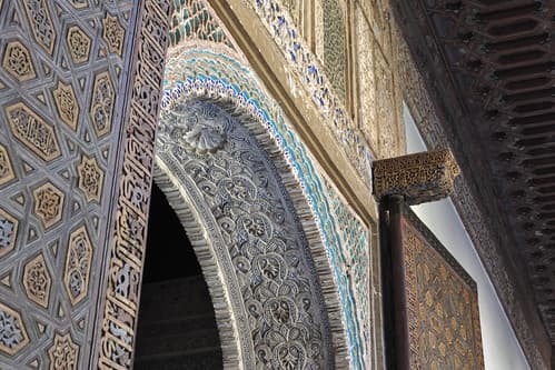 Sous les arches de l'Alcazar