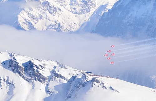 Patrouille Suisse with SWISS C-Series