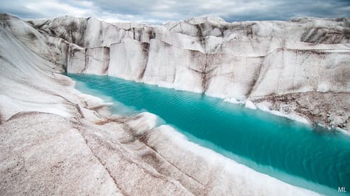 Water in one hell of a state
