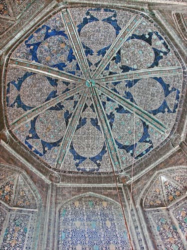 La coupole du mausolée Pakhlavan Makhmoud (Khiva, Ouzbékistan)