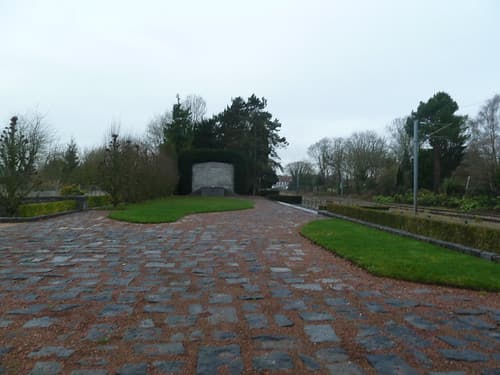 Villeneuve d'Ascq.- Mémorial Ascq 1944