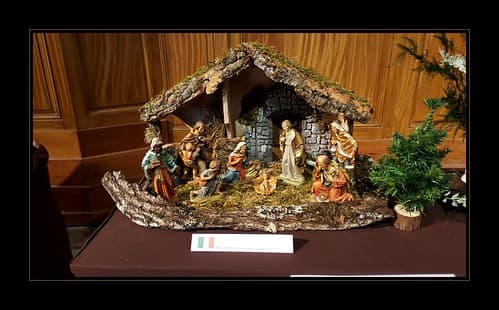 Exposition de crèches à l'Eglise Saint-Sauveur- La Rochelle- Charente Maritime- France