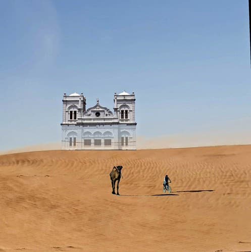 The castle in the desert
